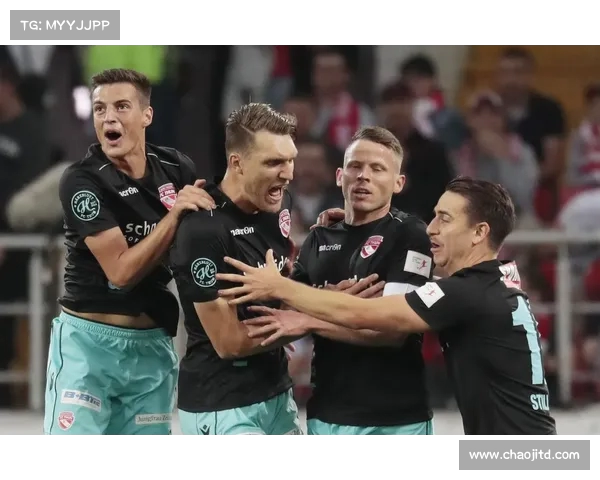 欧洲协会联赛莫斯科斯巴达克客场绝平惊险晋级