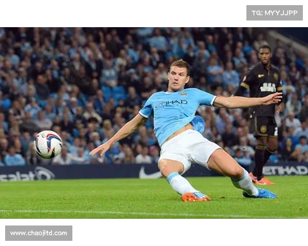 英格兰联赛杯阿斯顿维拉逆转伯恩利沃特金斯梅开二度